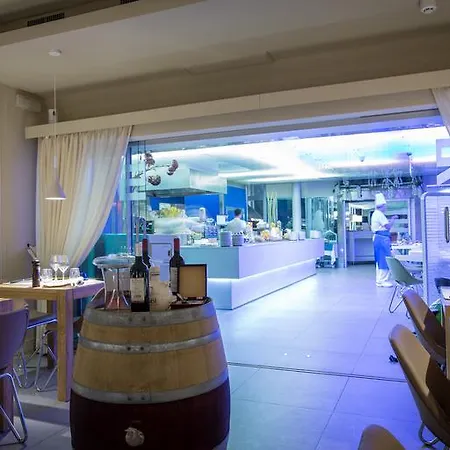 Hotell San Ranieri 4*